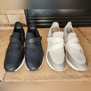 Baretraps "Johanna" size 8.5 (2 pairs)